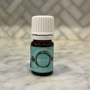 Young Living One Heart oil, NEW